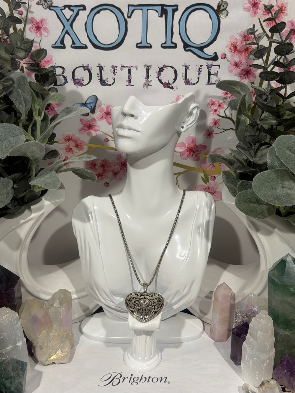 🆕💖RARE Brighton VTG SOV SWAROVSKI CRYSTAL Long Heart Necklace ‘LOVE’